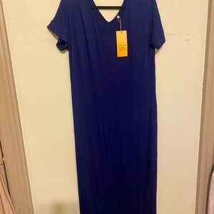 Maxi navy blue short sleeve dress. New. Side slits. Size XXL. Rayon/Spandex.
